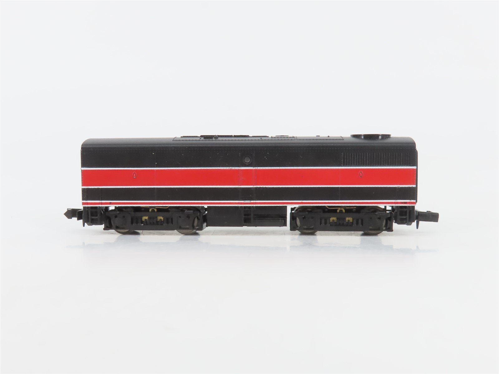 N Scale Life-Like RI Rock Island ALCO FB1 Diesel Locomotive #145B