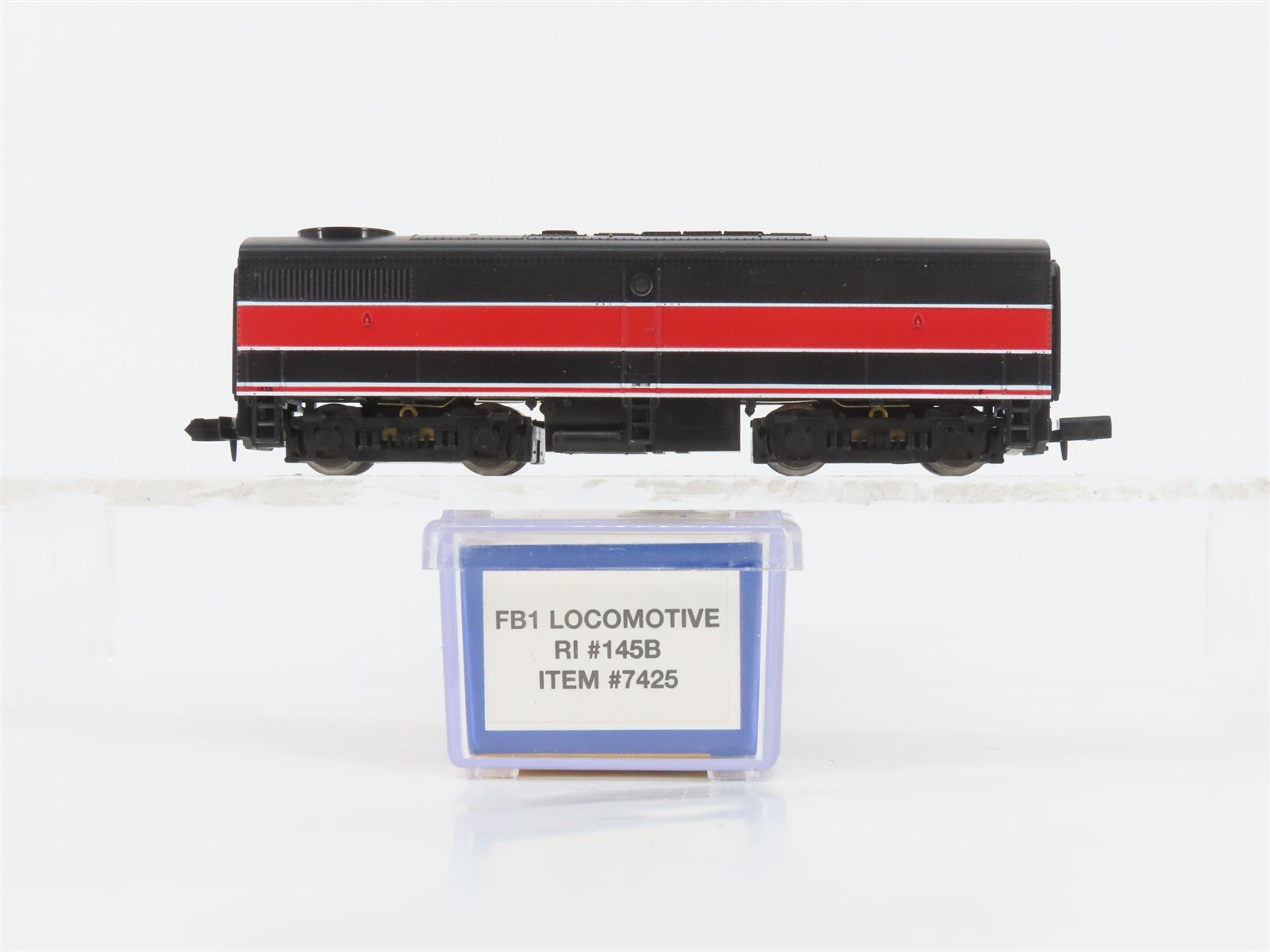 N Scale Life-Like 7425 RI Rock Island ALCO FB1 Diesel Locomotive #145B