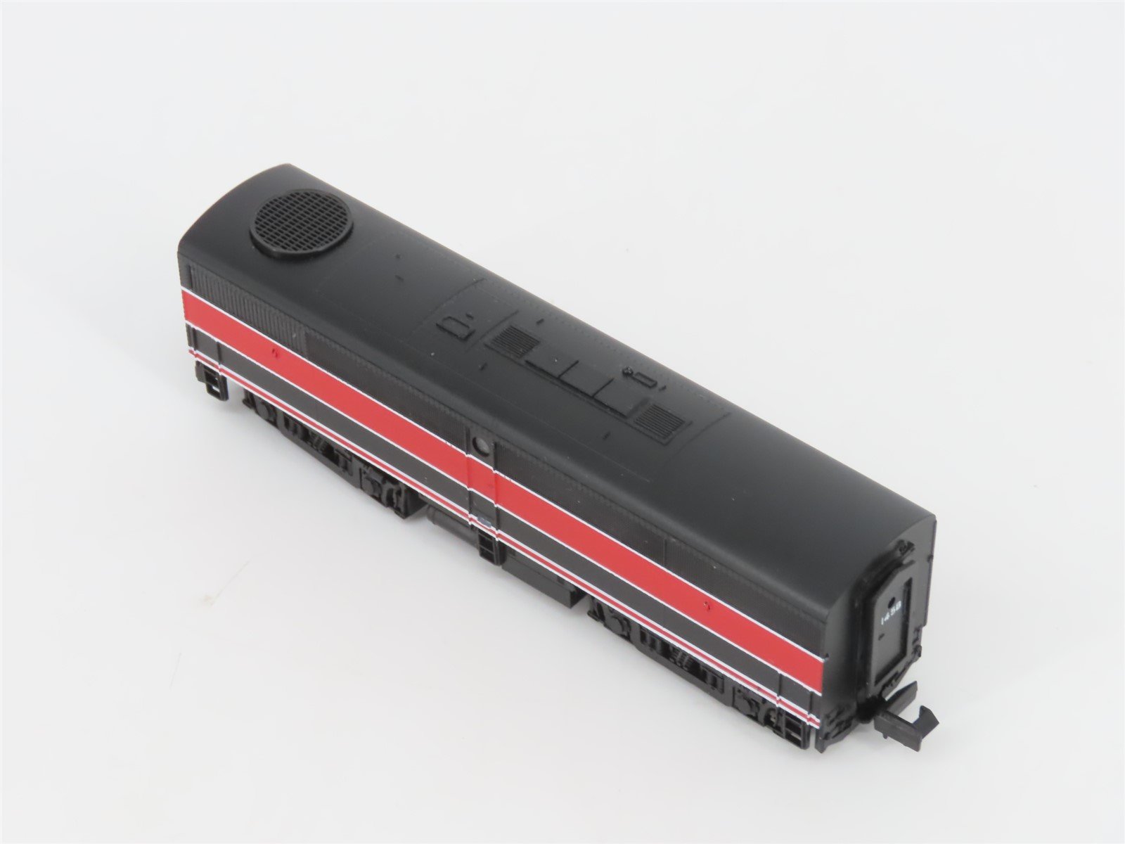 N Scale Life-Like 7425 RI Rock Island ALCO FB1 Diesel Locomotive #145B