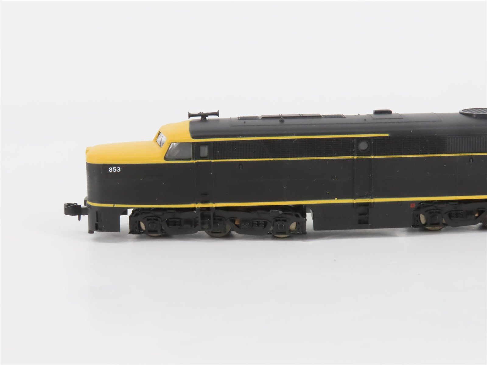 N Scale Life-Like 7053 Unlettered ERIE ALCO PA Diesel Locomotive #853 - Custom