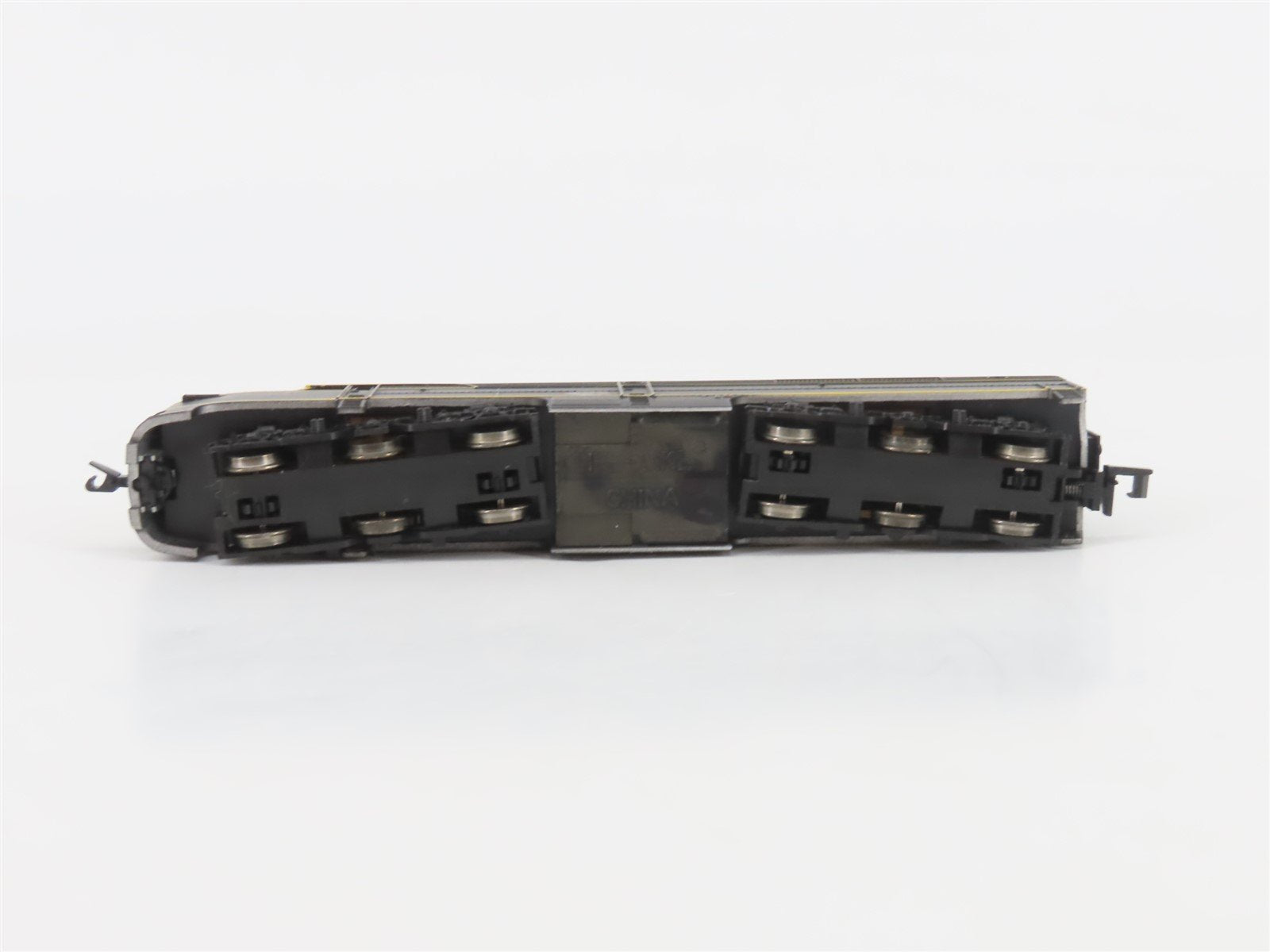 N Scale Life-Like 7053 Unlettered ERIE ALCO PA Diesel Locomotive #853 - Custom
