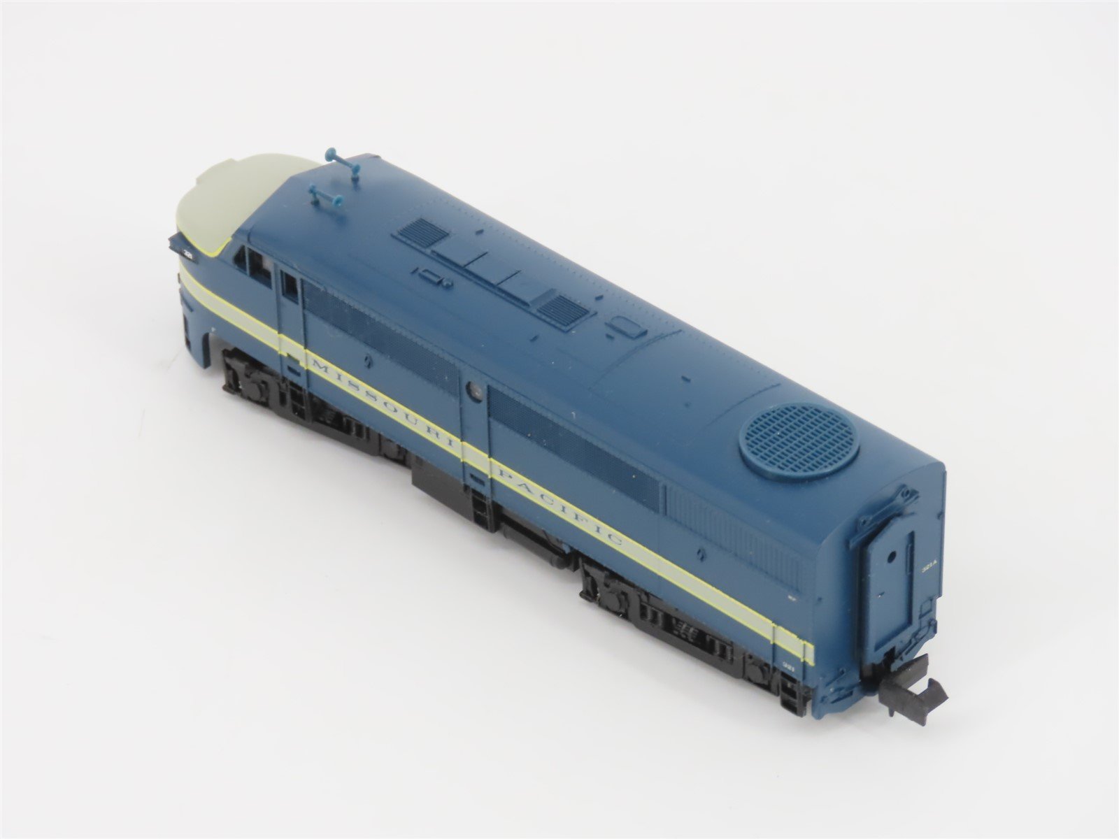 N Scale Life-Like 7421 MP Missouri Pacific ALCO FA1 Diesel Locomotive #321