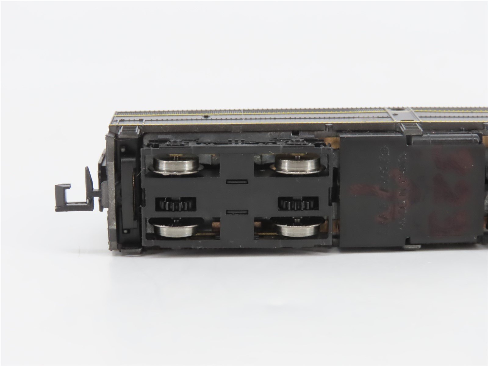 N Scale Life-Like 7415 Unlettered ERIE ALCO FB1 Diesel Locomotive No# - Custom