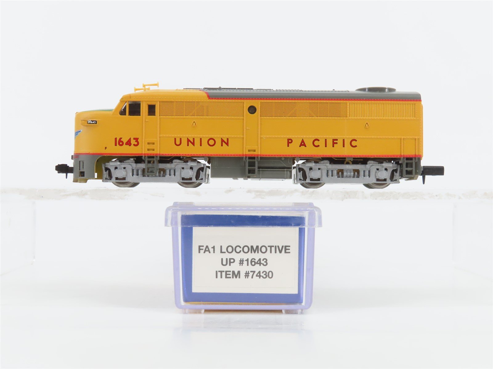 N Scale Life-Like 7430 UP Union Pacific ALCO FA1 Diesel Locomotive #1643