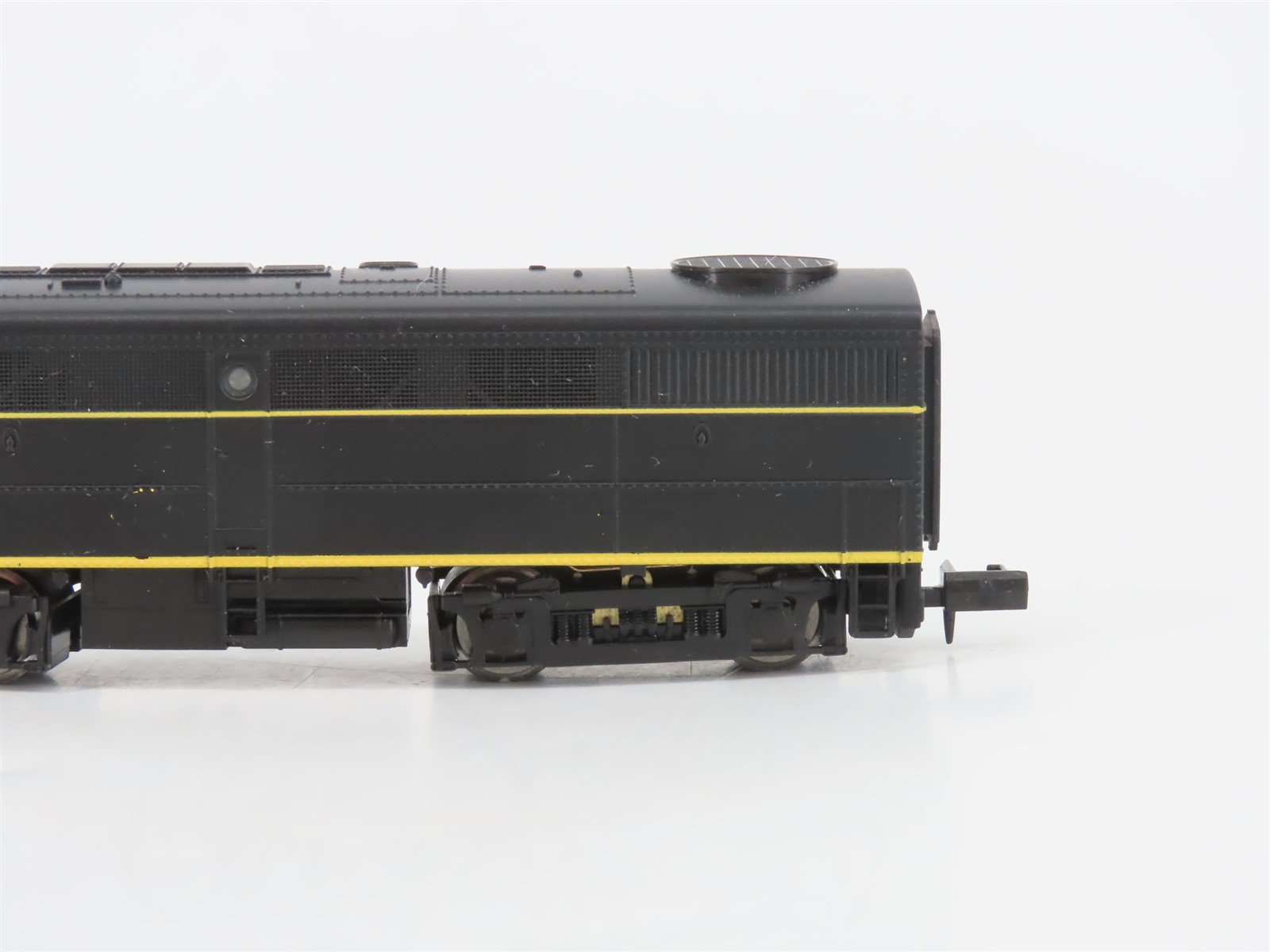 N Scale Life-Like 7416 Unlettered ERIE ALCO FA1 Diesel Locomotive #729 - Custom