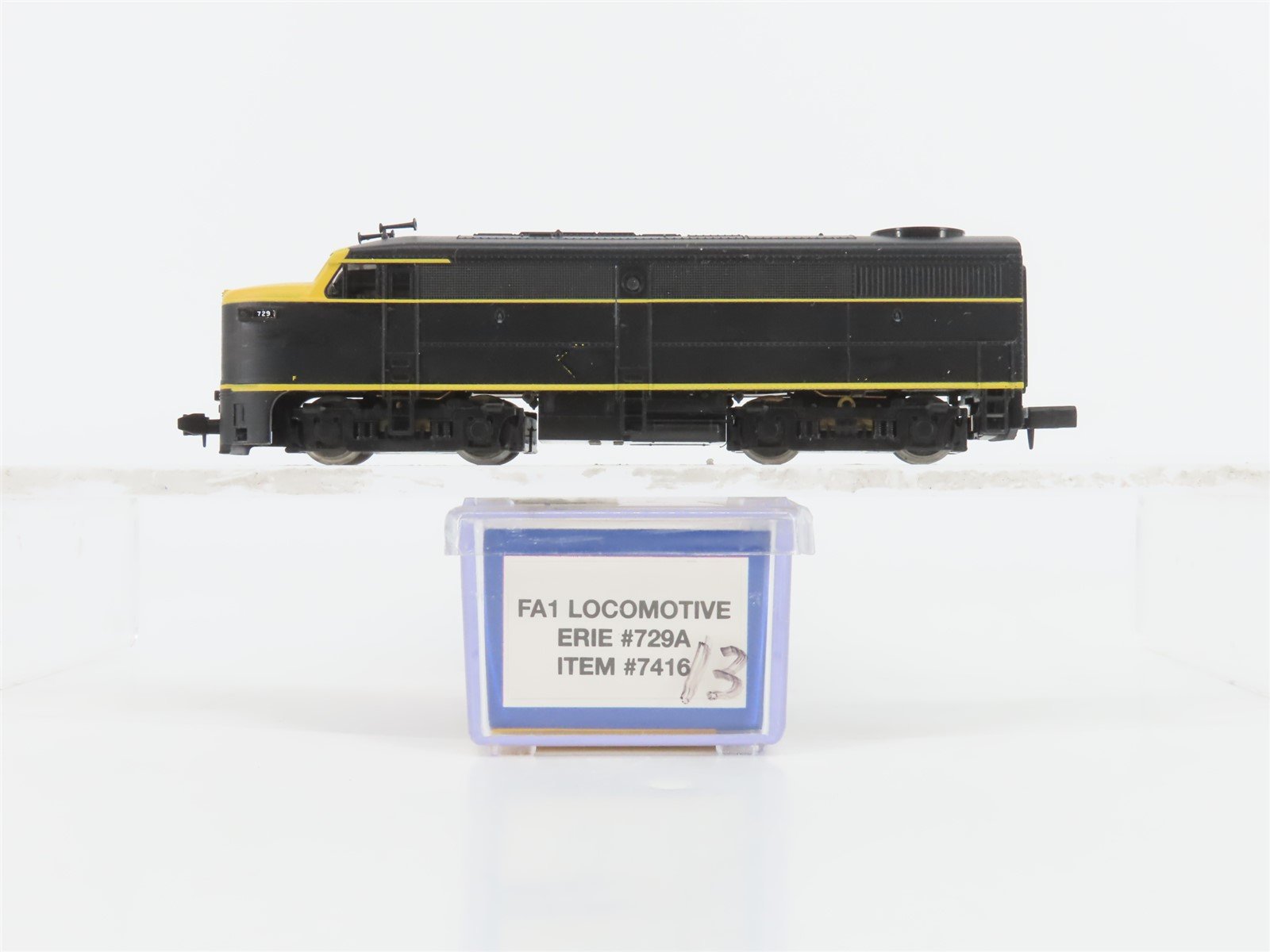 N Scale Life-Like 7416 Unlettered ERIE ALCO PA Diesel Locomotive #729 - Custom