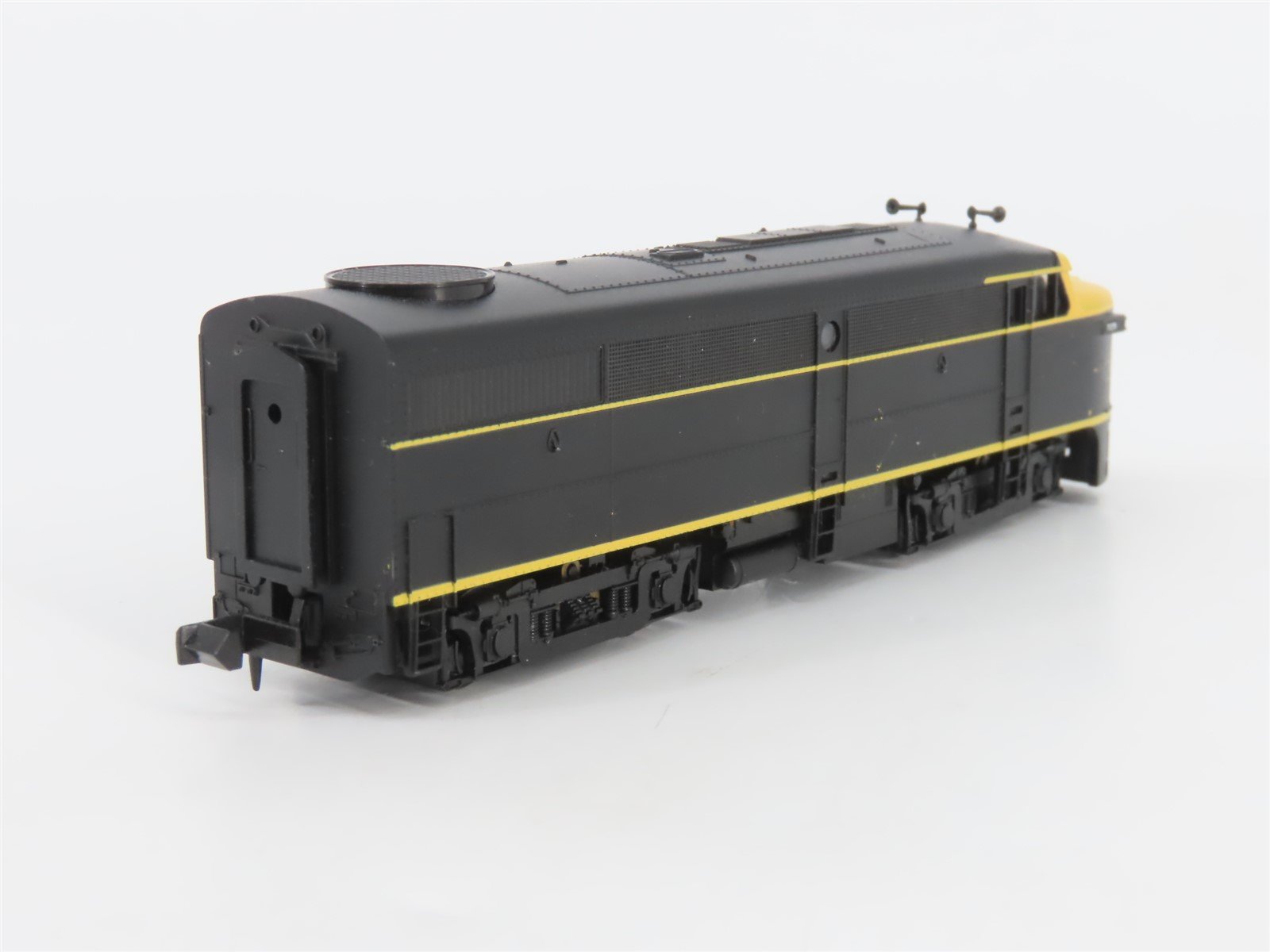 N Scale Life-Like 7416 Unlettered ERIE ALCO PA Diesel Locomotive #729 - Custom