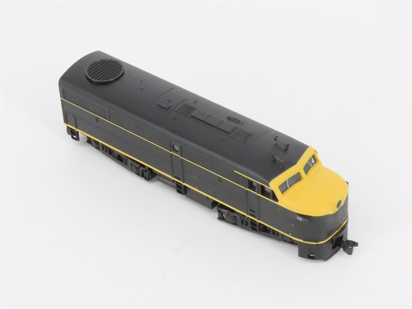 N Scale Life-Like 7416 Unlettered ERIE ALCO PA Diesel Locomotive #729 - Custom