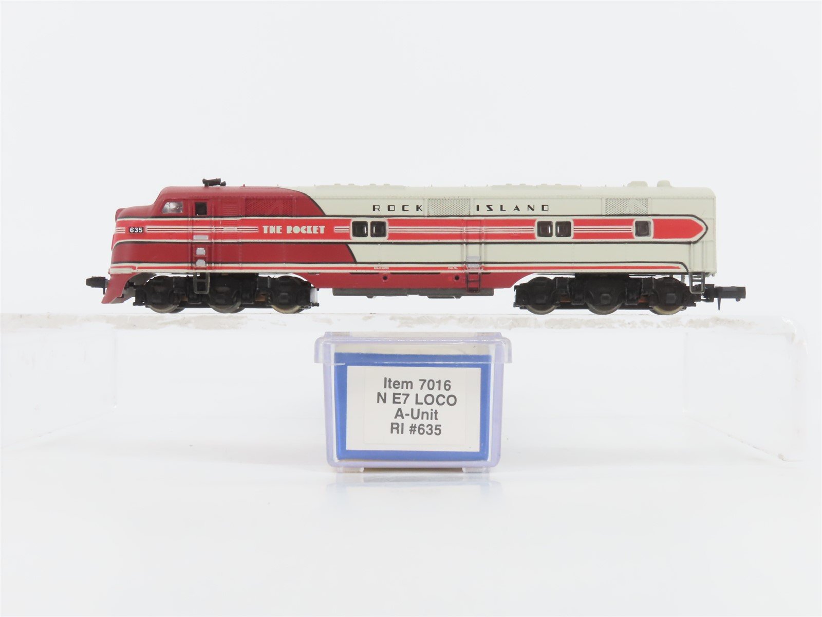 N Scale Life-Like 7016 RI Rock Island "Rocket" EMD E7A Diesel Locomotive #635