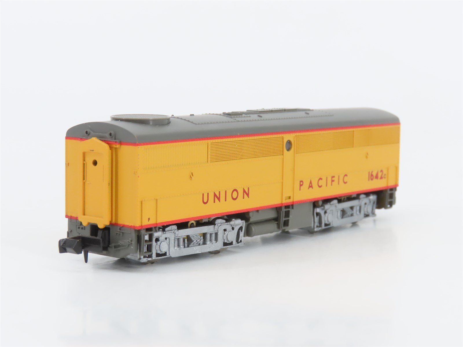 N Scale Life-Like 7430 UP Union Pacific ALCO FB1 Diesel Locomotive #1642C