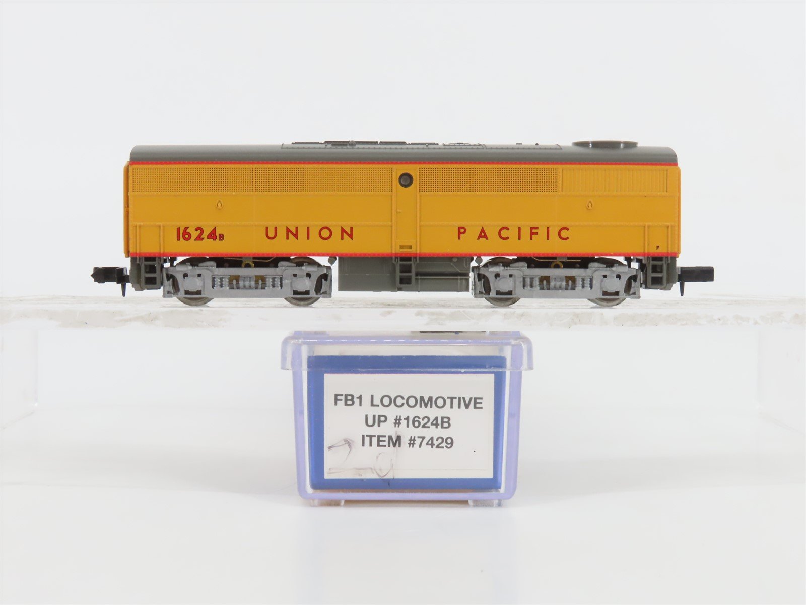 N Scale Life-Like 7429 UP Union Pacific ALCO FB1 Diesel Locomotive #1624B