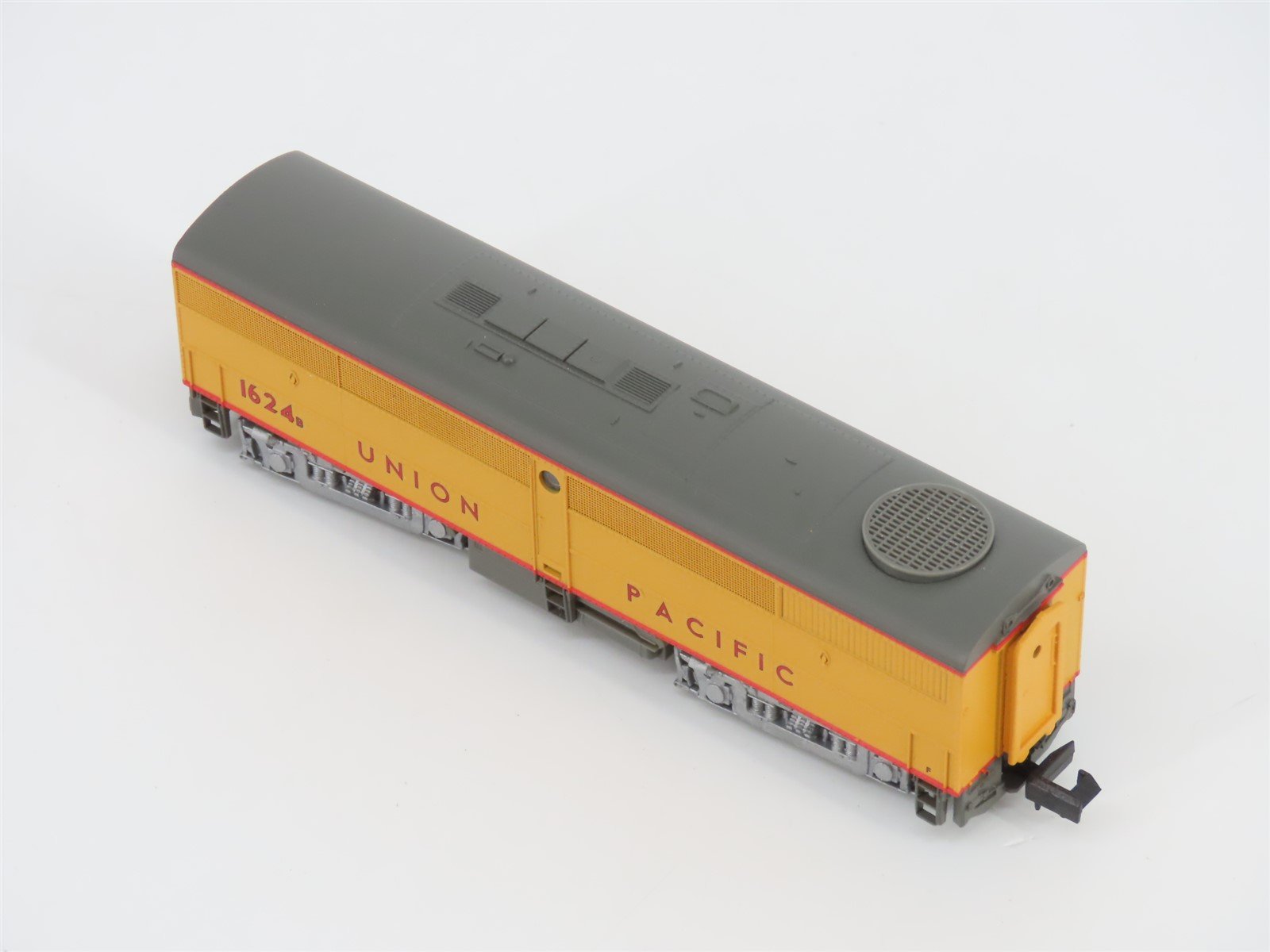 N Scale Life-Like 7429 UP Union Pacific ALCO FB1 Diesel Locomotive #1624B