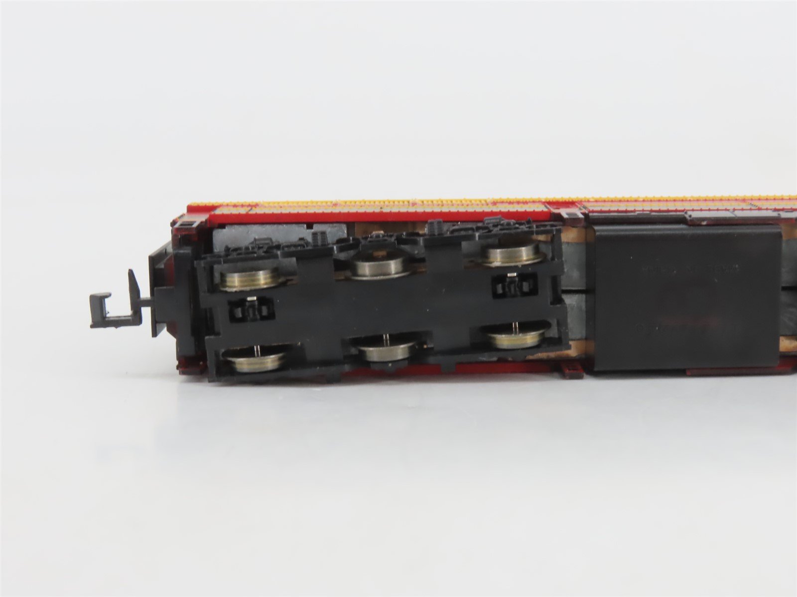 N Scale Life-Like 7497 KCS Kansas City Southern FM Erie-Built B-Unit Diesel #62B