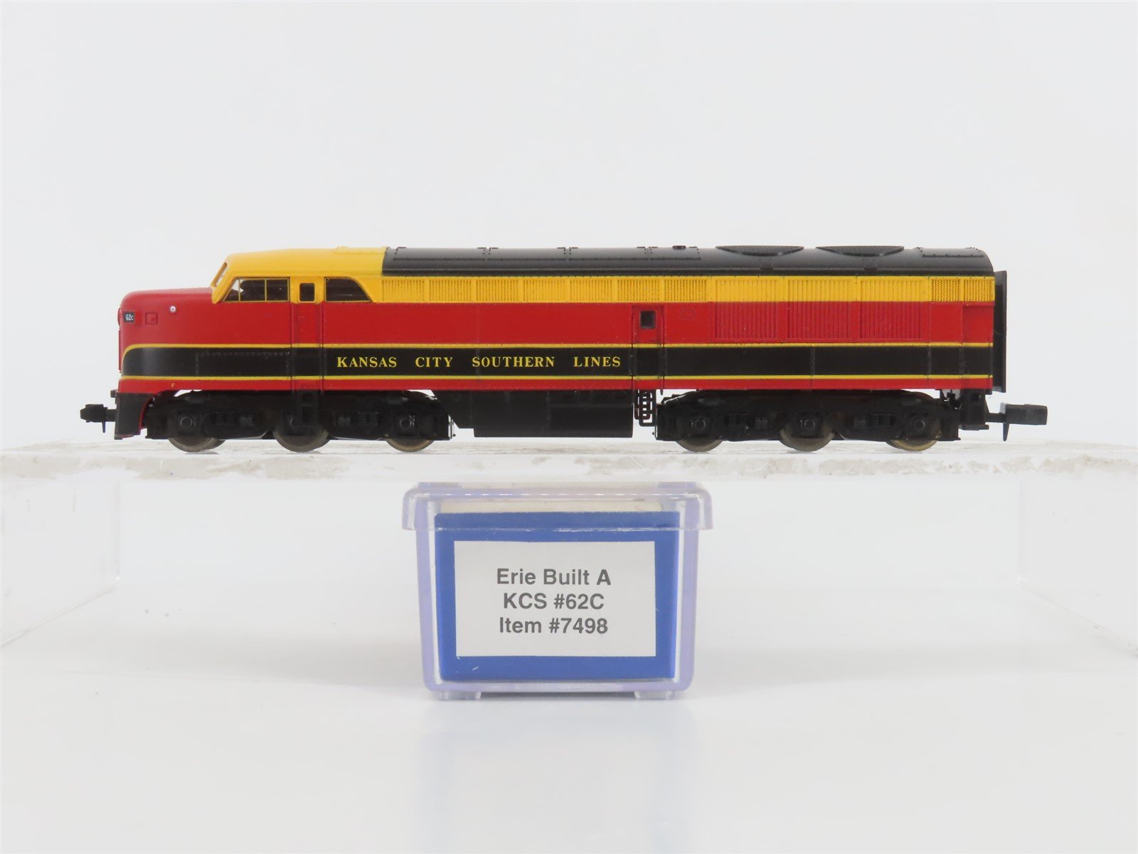 N Scale Life-Like 7498 KCS Kansas City Southern FM Erie-Built A-Unit Diesel #62C