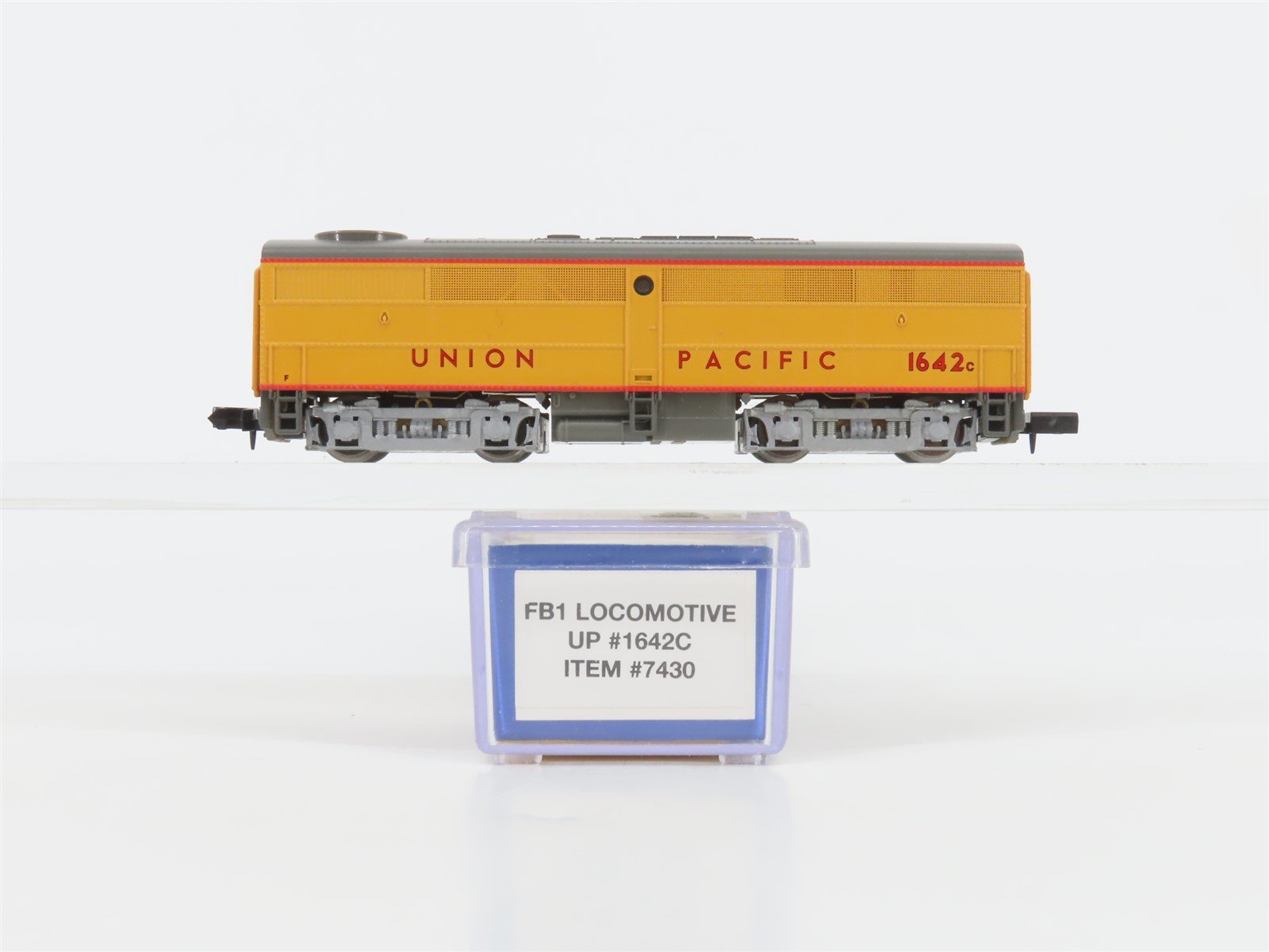 N Scale Life-Like 7430 UP Union Pacific ALCO FB1 Diesel Locomotive #1642C