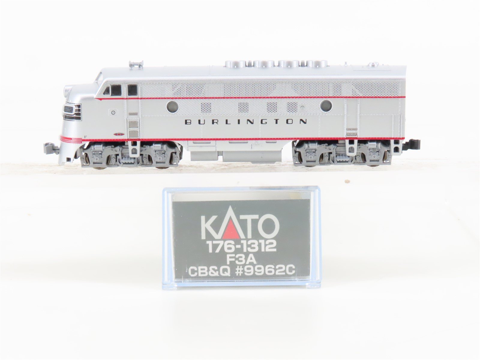 N Scale KATO 176-1312 CBQ Burlington F3A Diesel Locomotive #9962C