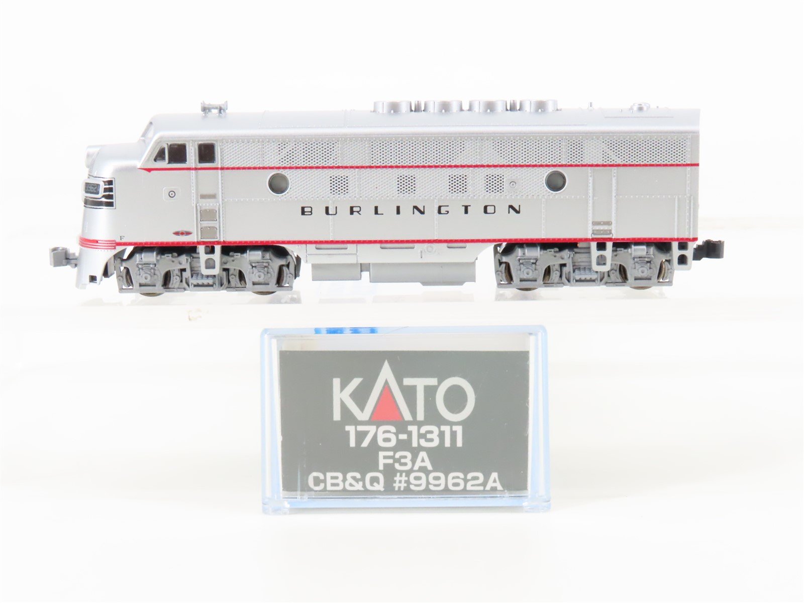 N Scale KATO 176-1311 CBQ Burlington F3A Diesel Locomotive #9962A