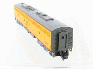 N Scale Life-Like 920-34104 UP Union Pacific E8B Diesel Locomotive #930B