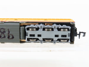 N Scale Life-Like 920-34104 UP Union Pacific E8B Diesel Locomotive #930B