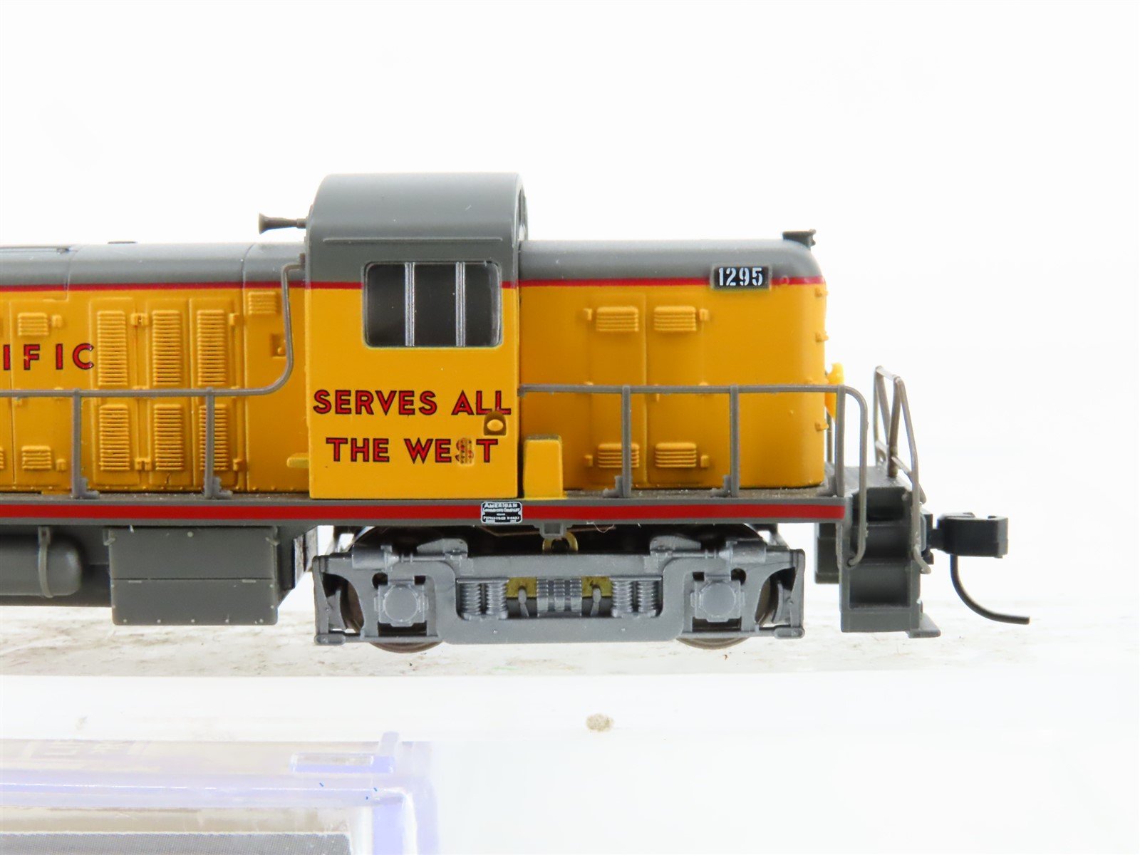 N Scale Life-Like 920-75118 UP Union Pacific RS2 Diesel Locomotive #1295