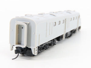 N Scale Life-Like 7757 Undecorated DL109 Diesel Locomotive