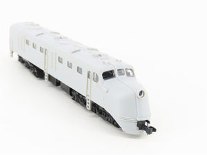 N Scale Life-Like 7757 Undecorated DL109 Diesel Locomotive