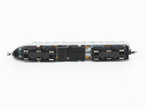 N Scale Life-Like 7757 Undecorated DL109 Diesel Locomotive