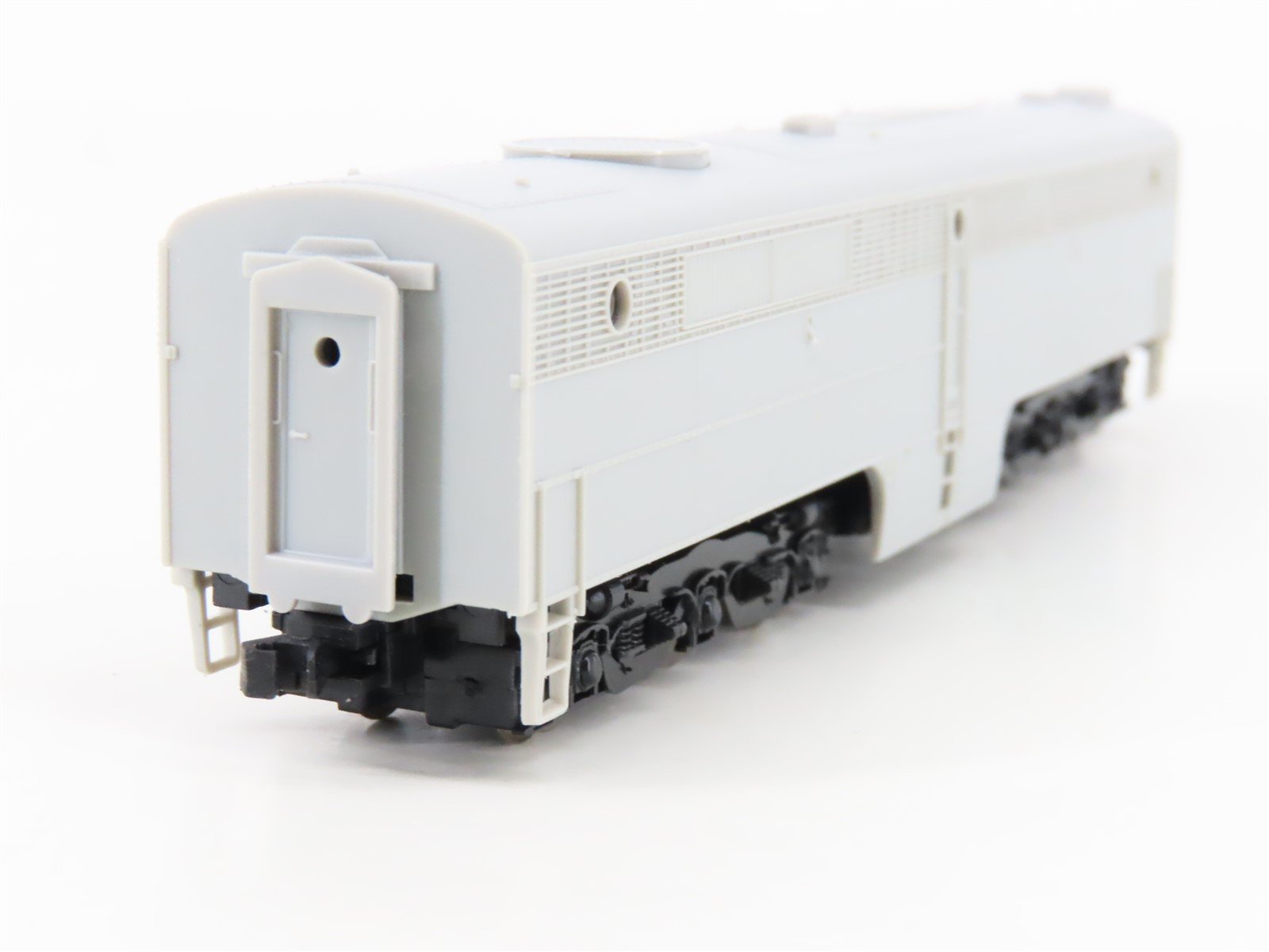 N Scale Life-Like 7585 Undecorated PB Diesel Locomotive