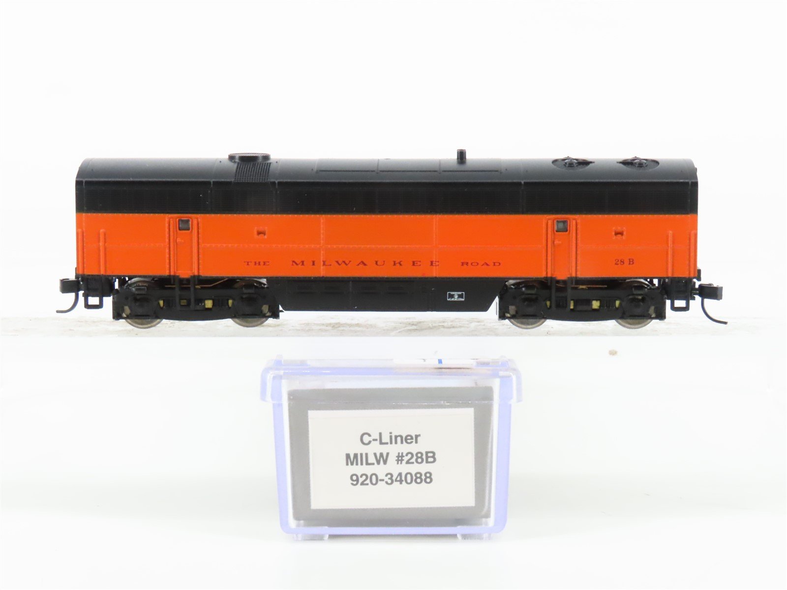 N Scale Life-Like 920-34088 MILW Milwaukee Road C-Liner B Unit Diesel Loco #28B
