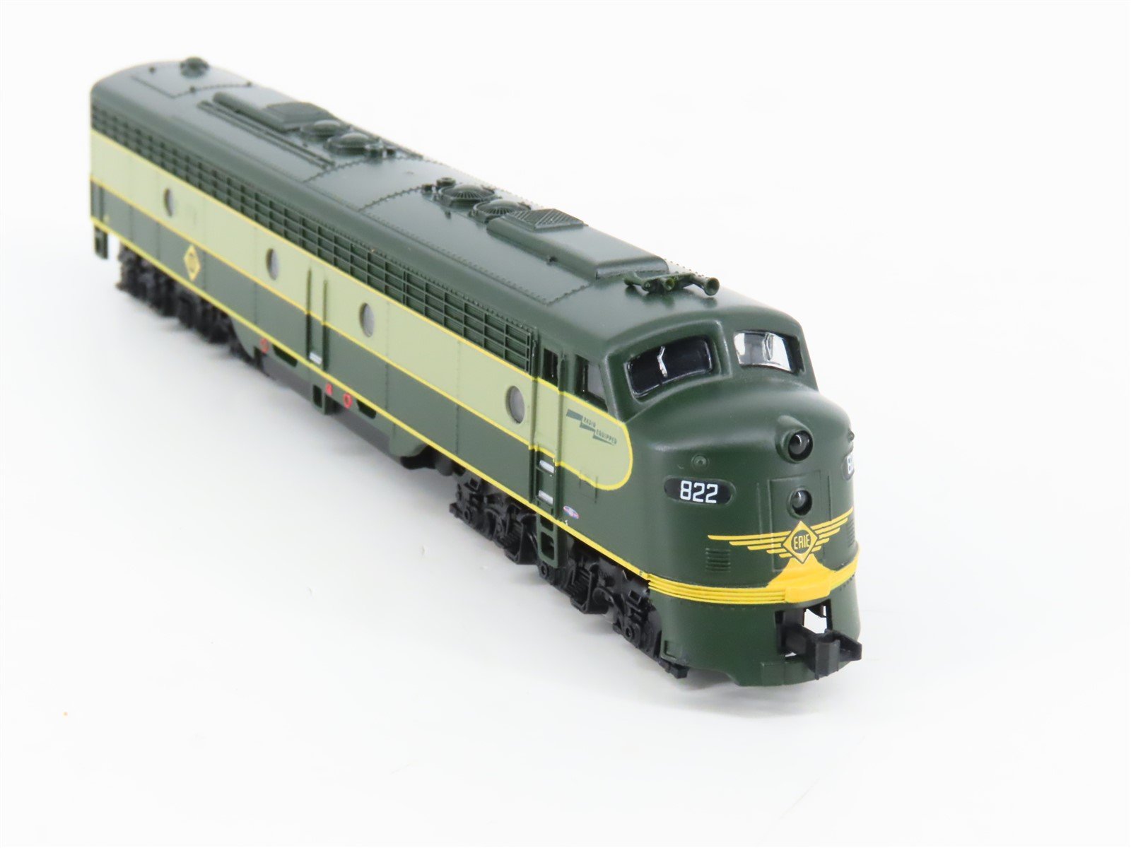 N Scale Life-Like 920-34075 Erie Railway E8A Diesel Locomotive #822