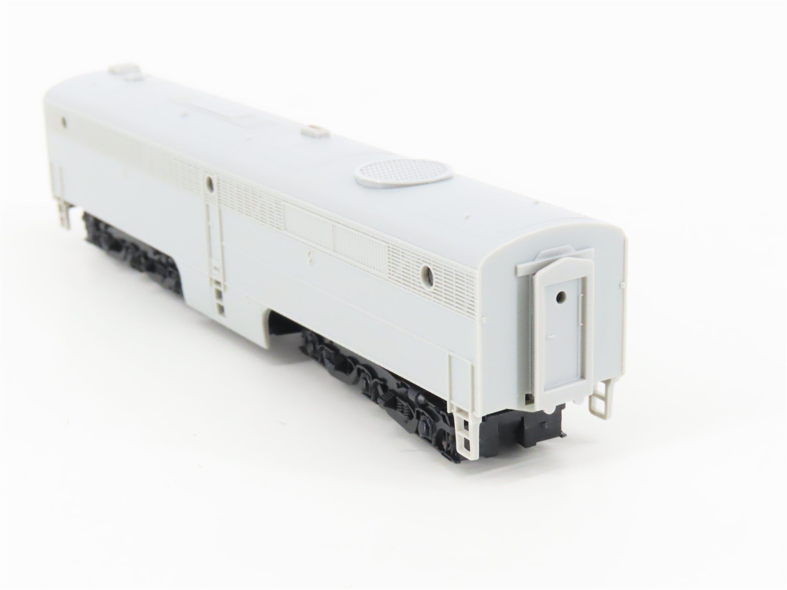 N Scale Life-Like 7585 Undecorated PB Diesel Locomotive