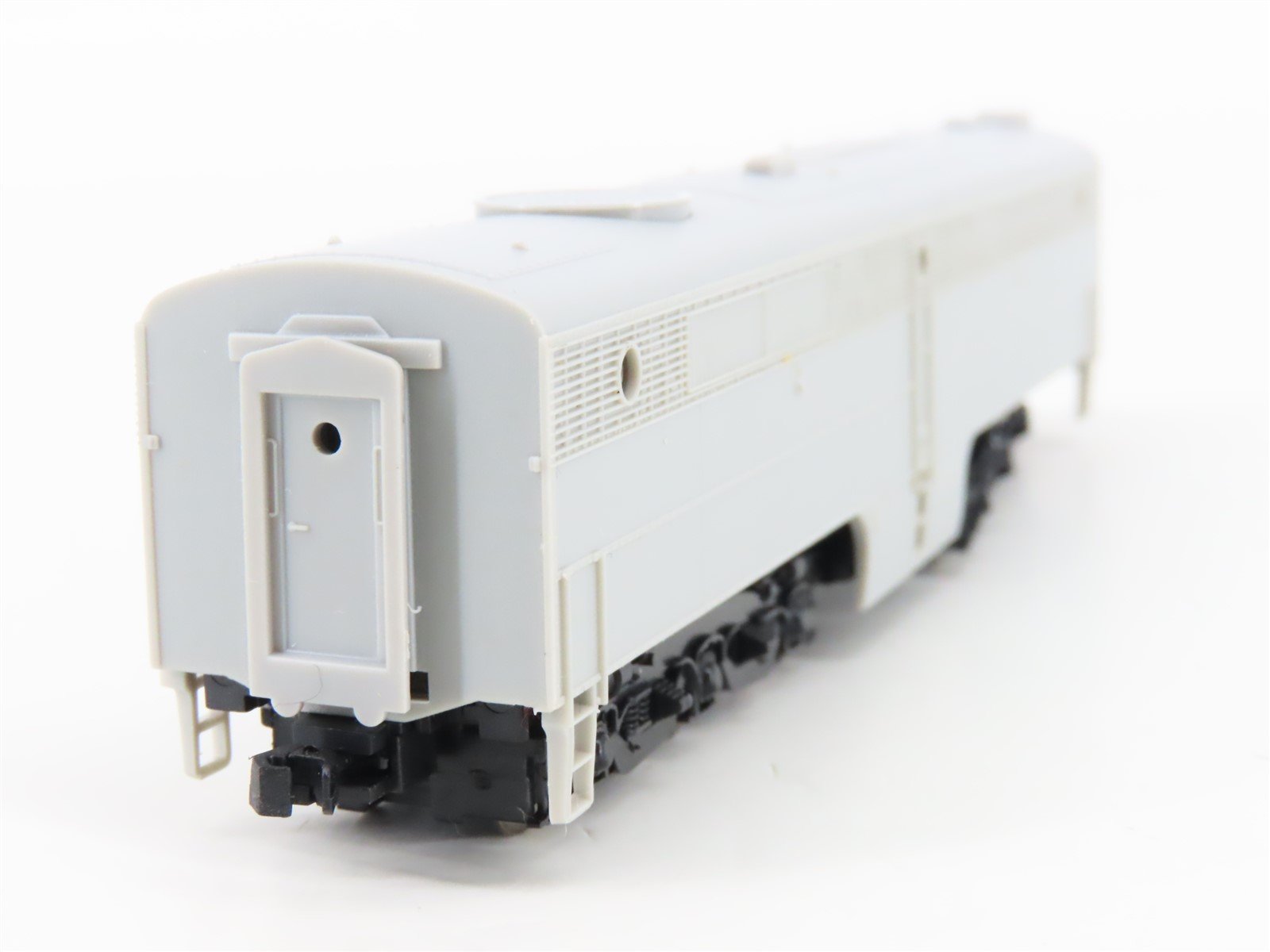 N Scale Life-Like 7585 Undecorated PA Diesel Locomotive