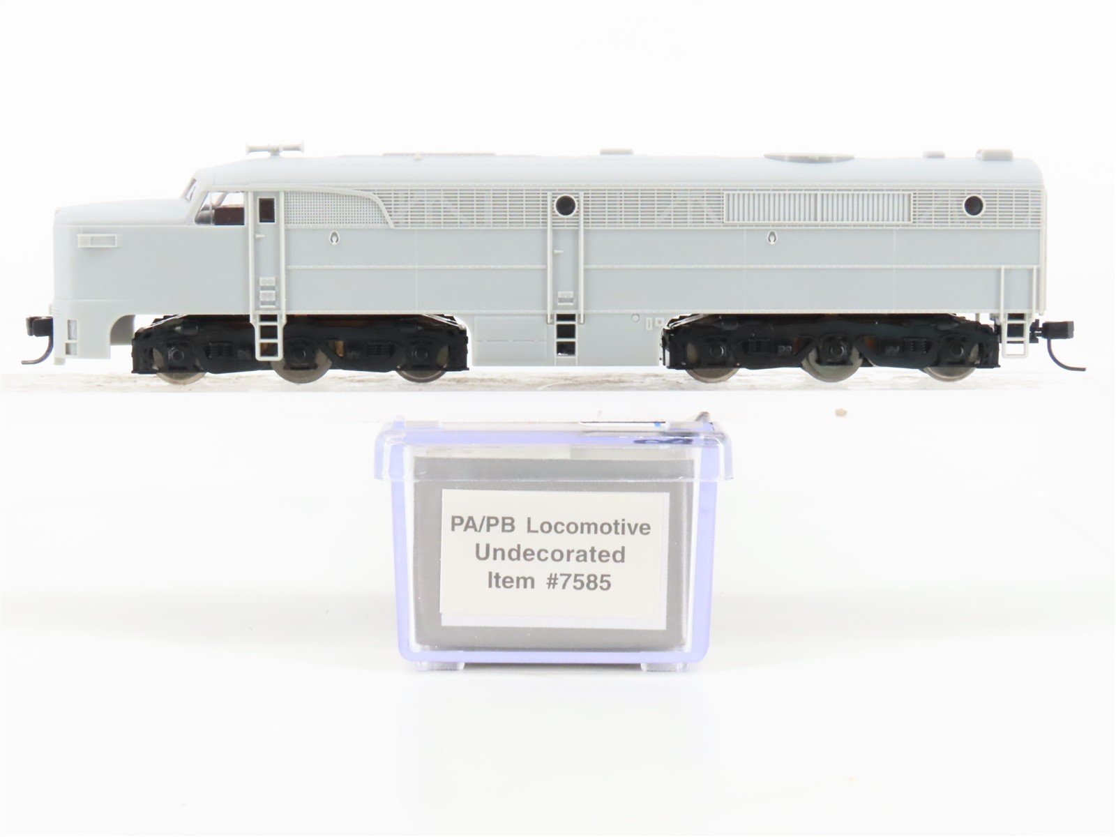 N Scale Life-Like 7585 Undecorated PA Diesel Locomotive