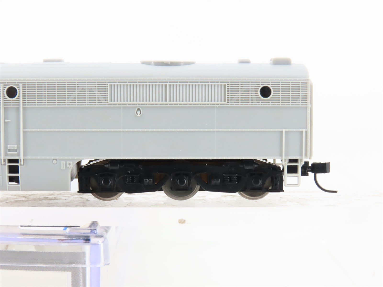N Scale Life-Like 7585 Undecorated PA Diesel Locomotive