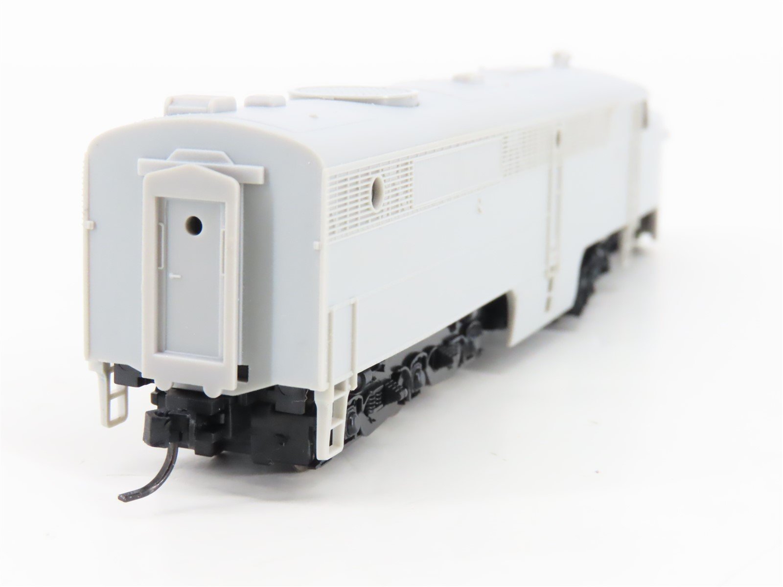 N Scale Life-Like 7585 Undecorated PA Diesel Locomotive