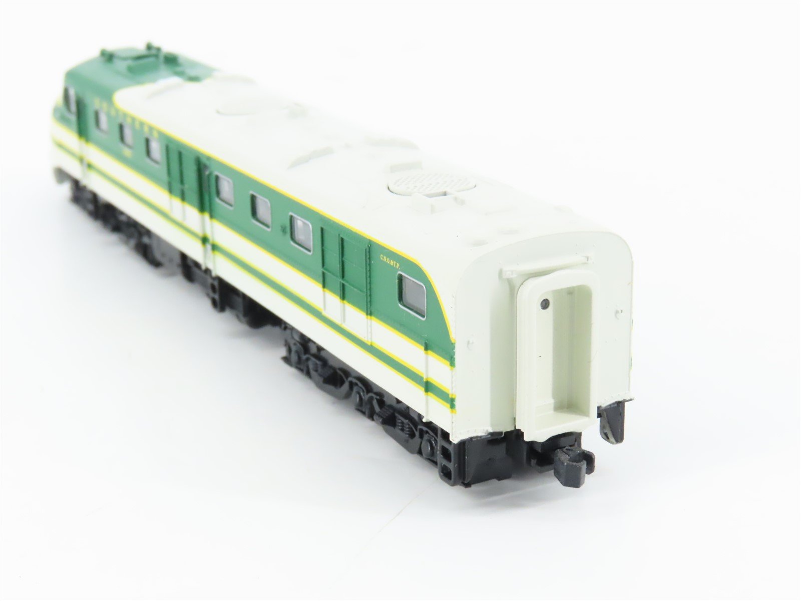 N Scale Life-Like 7756 SOU Southern DL109 Diesel Locomotive #6400