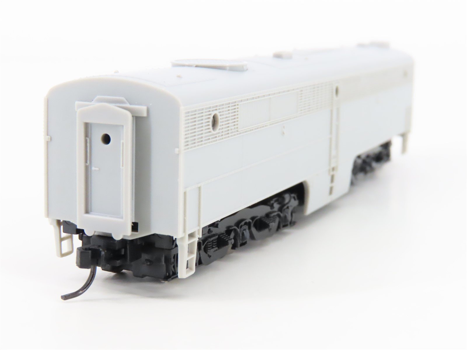 N Scale Life-Like 7585 Undecorated PB Diesel Locomotive