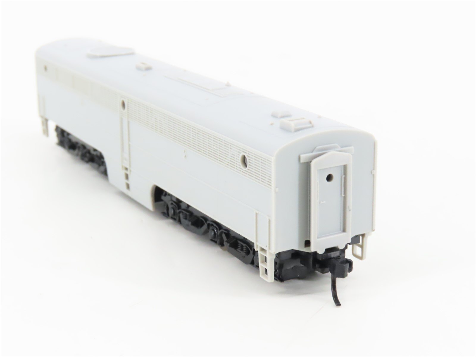 N Scale Life-Like 7585 Undecorated PB Diesel Locomotive
