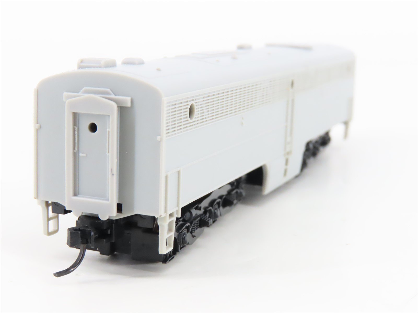 N Scale Life-Like 7585 Undecorated PB Diesel Locomotive