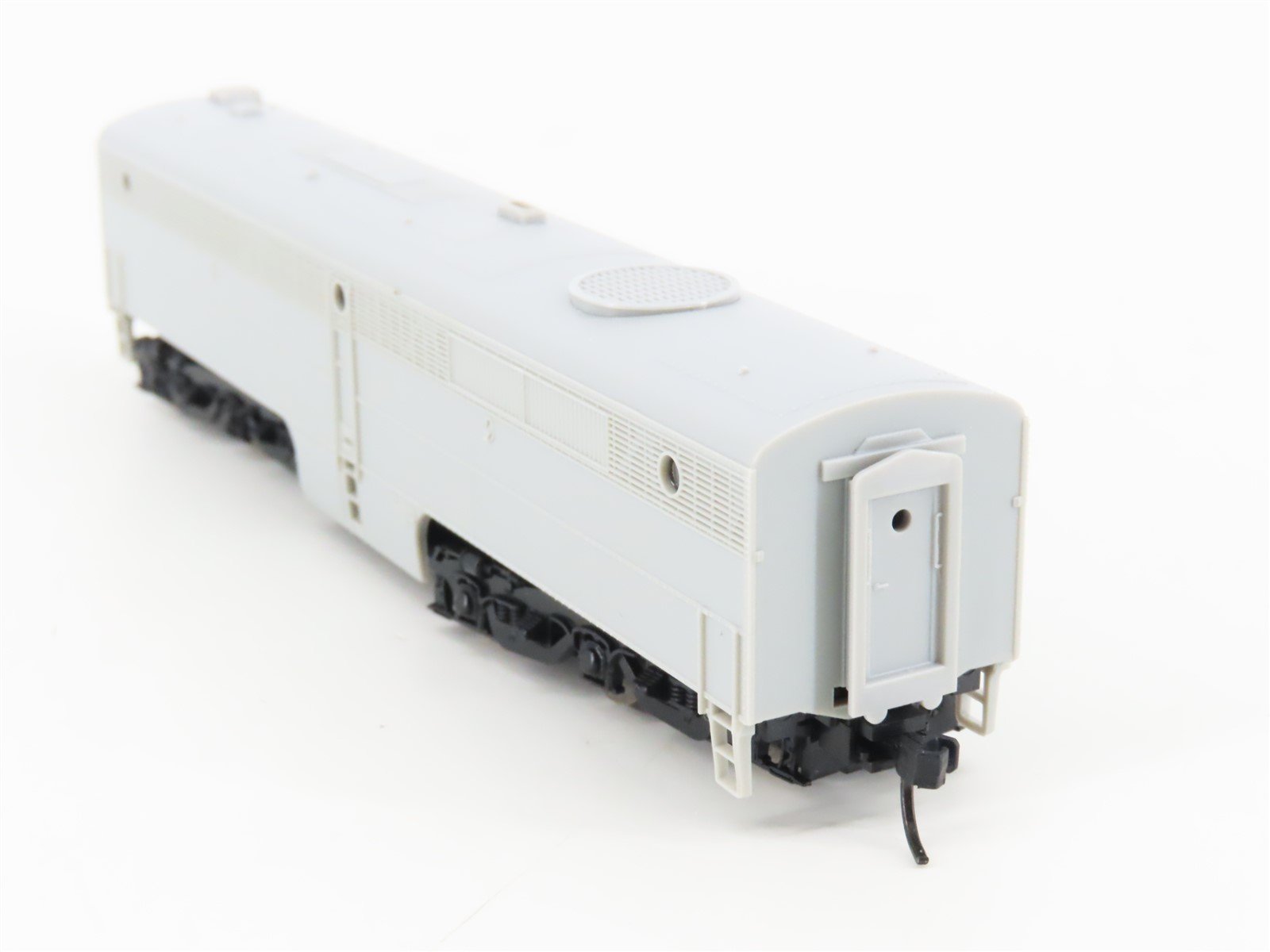 N Scale Life-Like 7585 Undecorated PB Diesel Locomotive