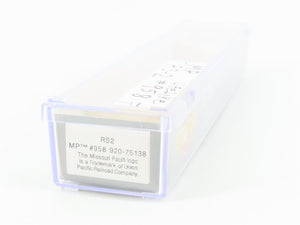 N Scale Life-Like 920-75138 MP Missouri Pacific RS-2 Diesel Locomotive #958