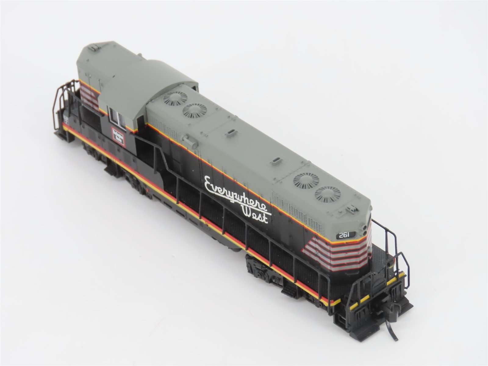 N Scale Atlas 48271 CBQ Burlington GP7 Diesel Locomotive #261