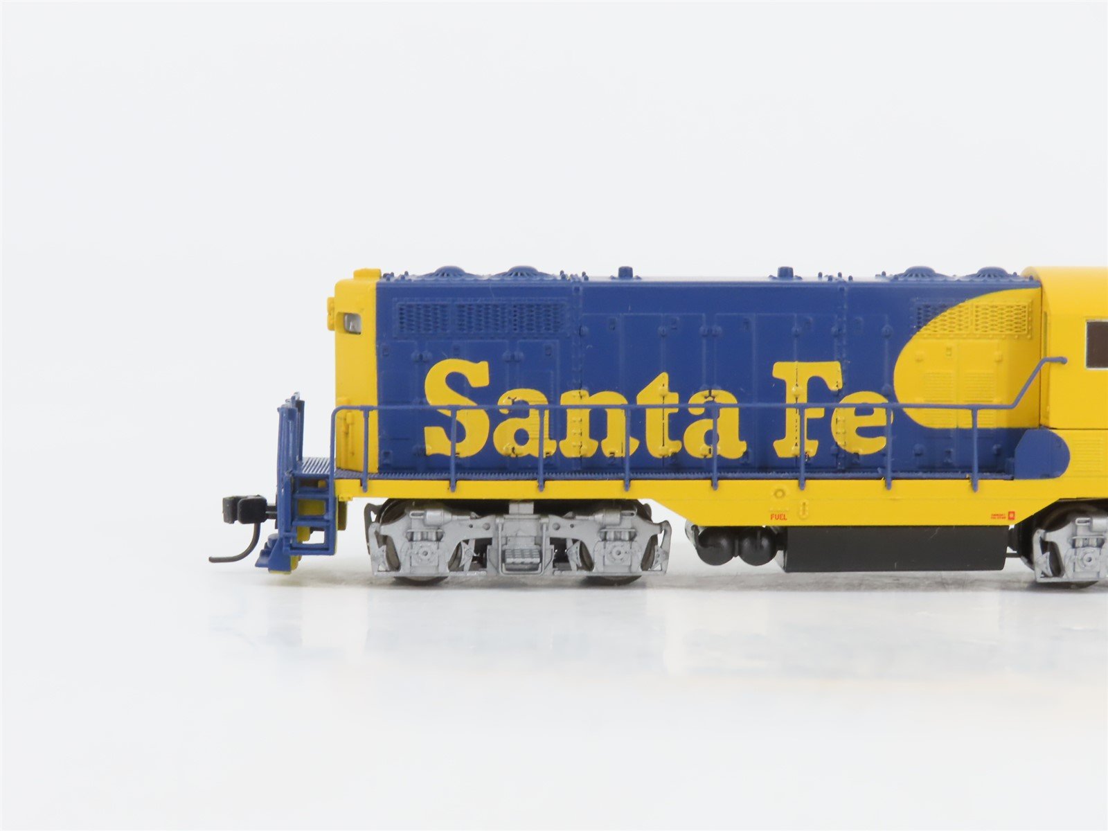 N Scale Atlas 48056 ATSF Santa Fe GP7 Ph.1 Diesel Locomotive