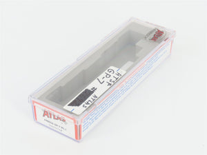 N Scale Atlas 48056 ATSF Santa Fe GP7 Ph.1 Diesel Locomotive