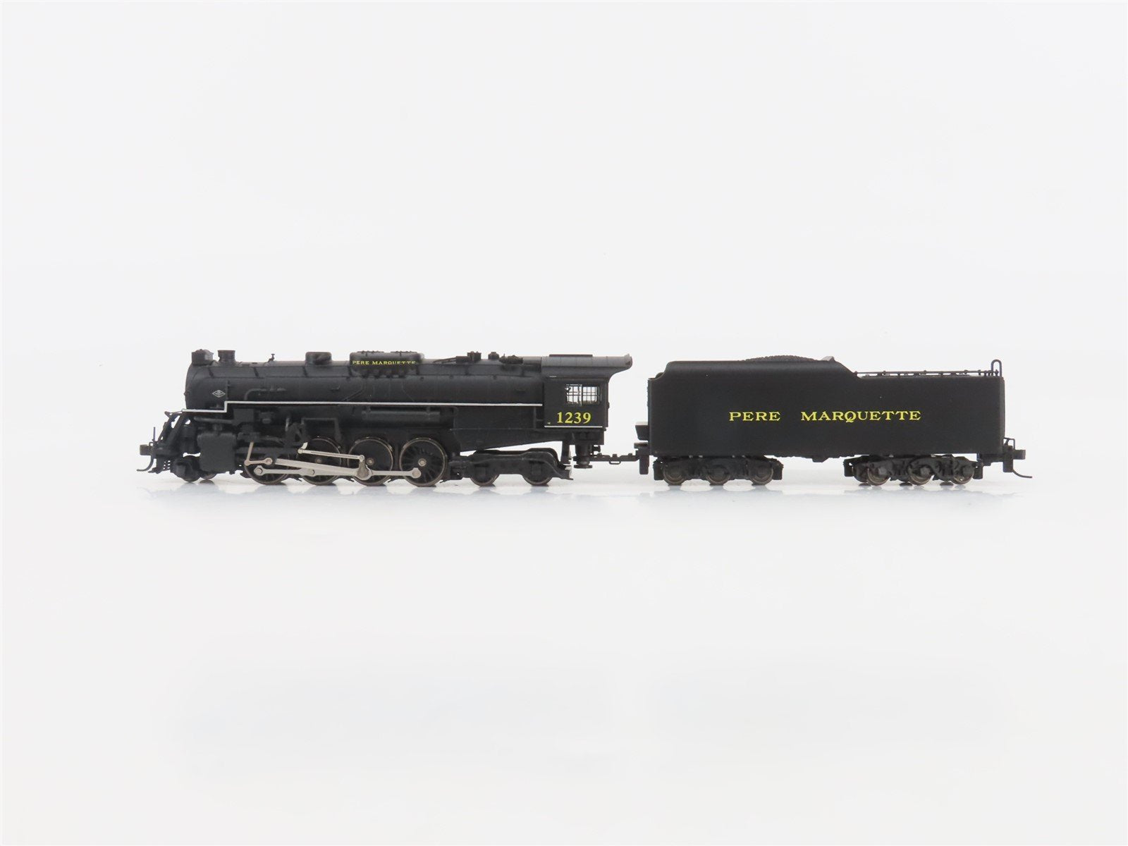 N Scale Life-Like PM Pere Marquette 2-8-4 Steam Locomotive #1239
