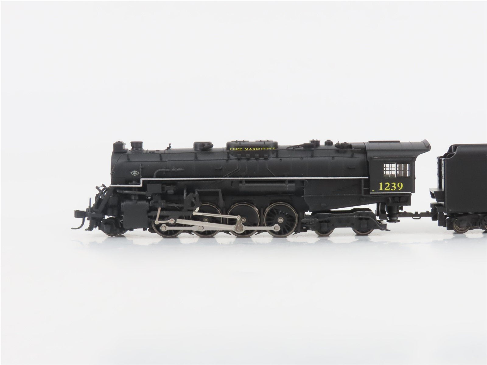 N Scale Life-Like PM Pere Marquette 2-8-4 Steam Locomotive #1239
