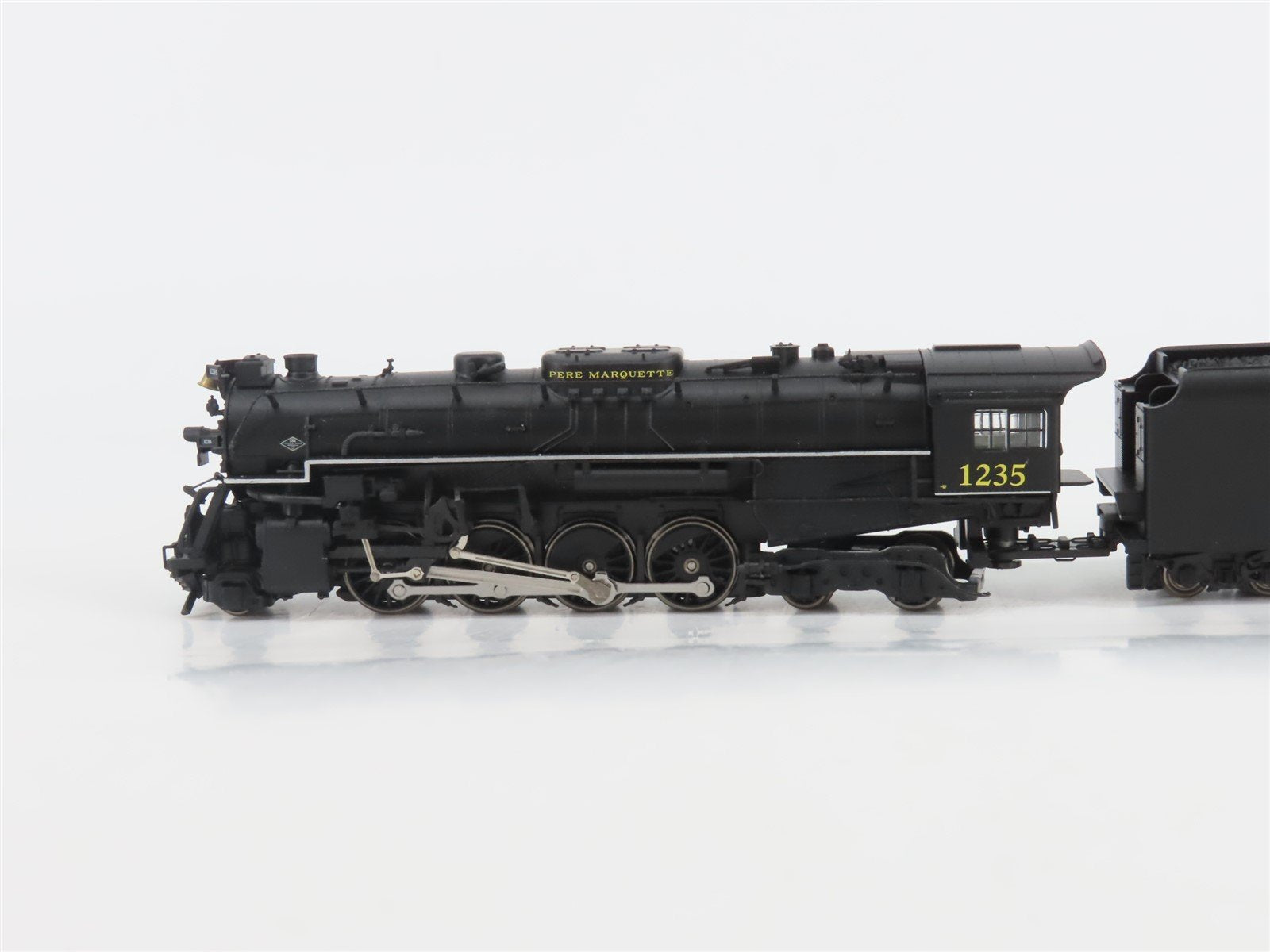 N Scale Life-Like PM Pere Marquette 2-8-4 Steam Locomotive #1235