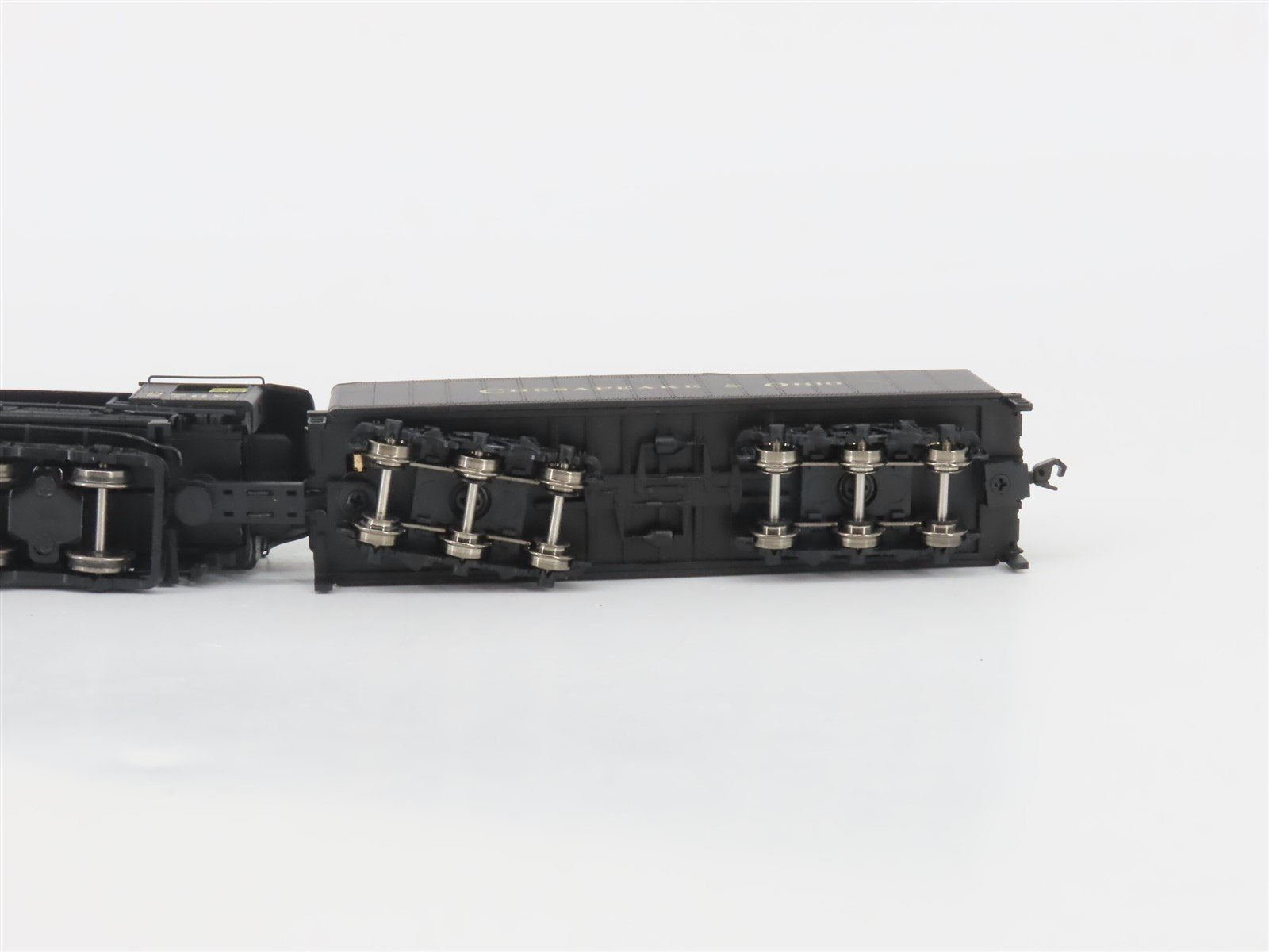 N Scale Life-Like C&O Chesapeake & Ohio 2-8-4 Steam Locomotive #2765