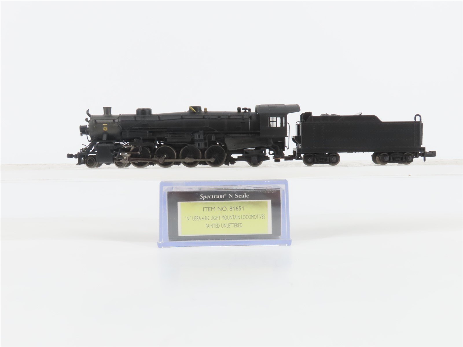 N Scale Bachmann 81651 Unlettered 4-8-2 Steam Locomotive