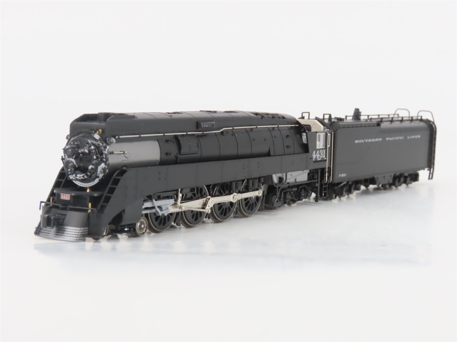N Scale Kato 126-0303 SP Southern Pacific GS-4 4-8-4 Steam Locomotive #4431